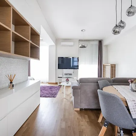 Breathless Basilika View Elegant Flat With Balcony Need Reservation X Free Parking Appartement Budapest