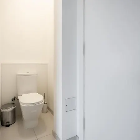 Breathless Basilika View Elegant Flat With Balcony Need Reservation X Free Parking * Budapest