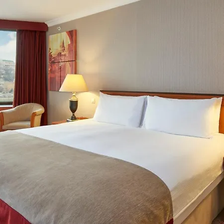 Intercontinental By Ihg Otel 5*