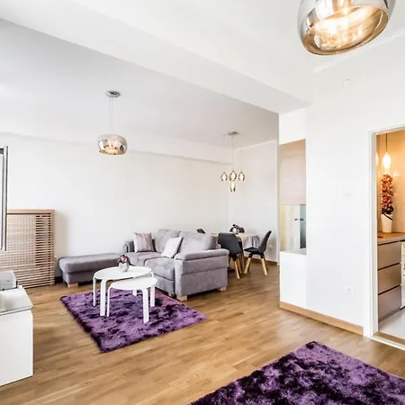 Breathless Basilika View Elegant Flat With Balcony Need Reservation X Free Parking Budapest