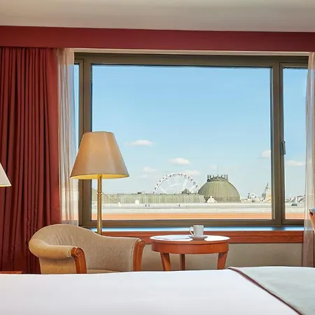 Intercontinental By Ihg Otel Budapeşte