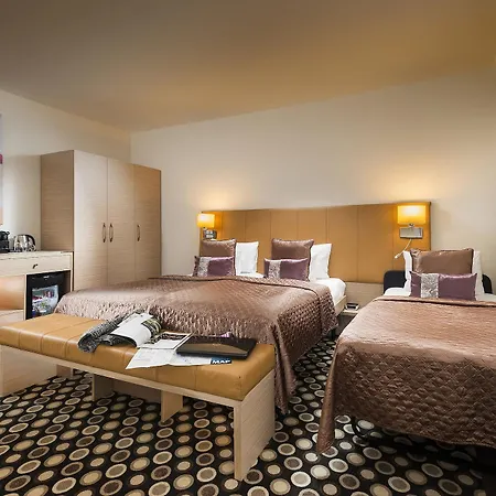 Bo33 Family & Otel Budapeşte