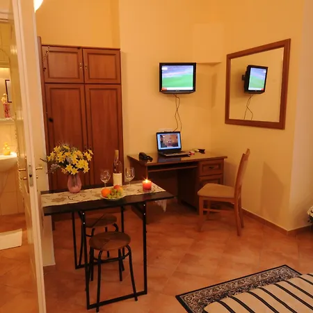 Museum Hotel 3*