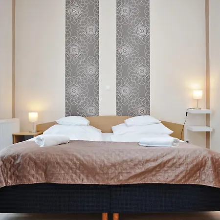 Papillon Otel 3*