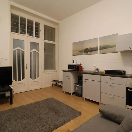 Apartment New B In Kiraly Street 106
