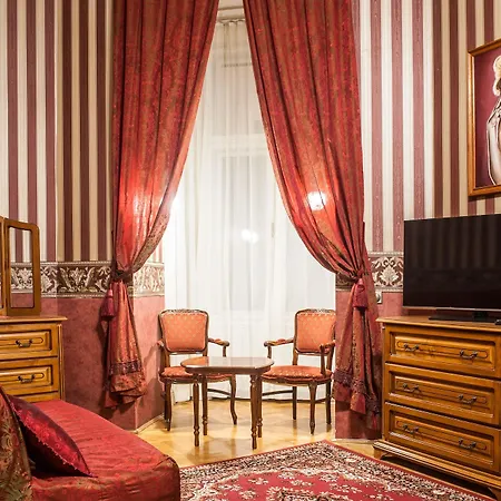 Cotton House Hotel 4*