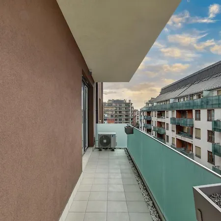 Vision Exclusive Apartment *