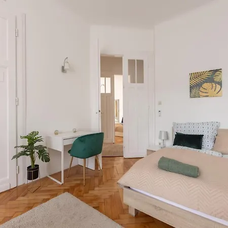 Corvin Apartment