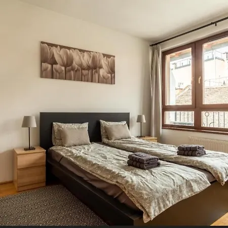 Apartment Prime With Balcony