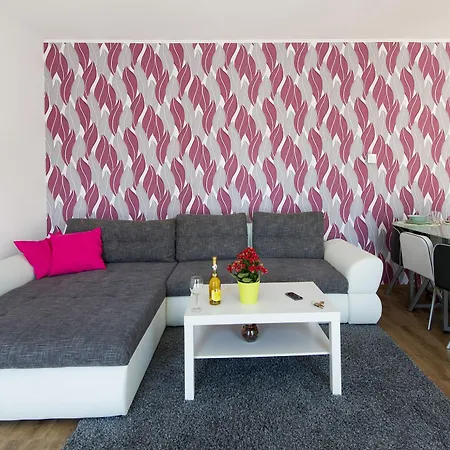 Grand Apart Otel 4*