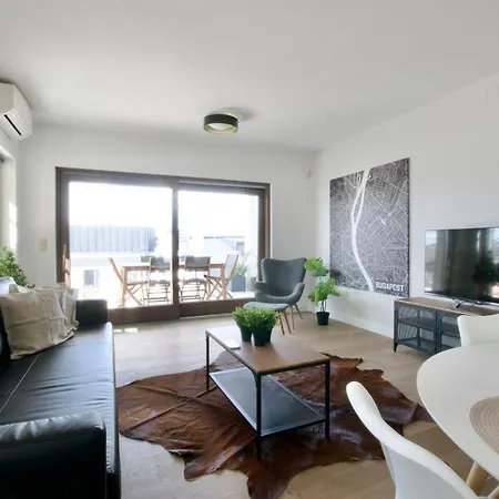Apartman Penthouse By Hi5 -at The Of