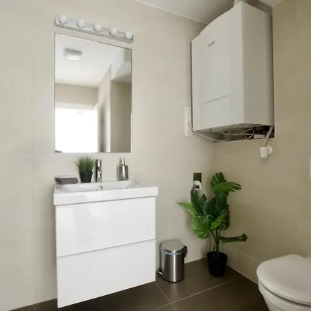 Penthouse By Hi5 -at The Of Apartman Budapest