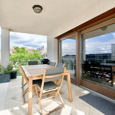 Apartman Penthouse By Hi5 -at The Of Budapest