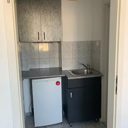 Irini Panzio 2* Budapest