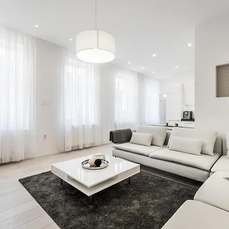 Minimalistico Budapest