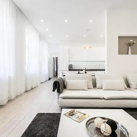 Minimalistico Apartment *