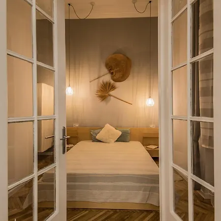 Apartment Semmihome Semmelweis Street