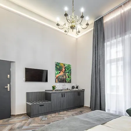 Marvelous In Andrassy Boulevard Apartment *
