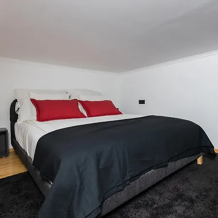 Apartment Kiraly21 Downtown At Gozsdu Garden *