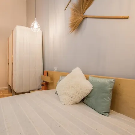 Semmihome Semmelweis Street Apartment Budapest