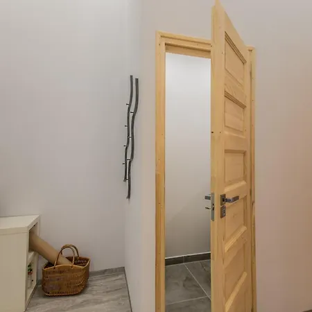 Semmihome Semmelweis Street *