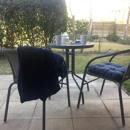 Apartment Madarhegy With Garden Buda Side Budapest