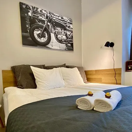 Apartman B20 *