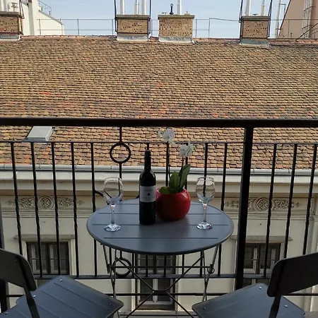 Prime With Balcony Budapest