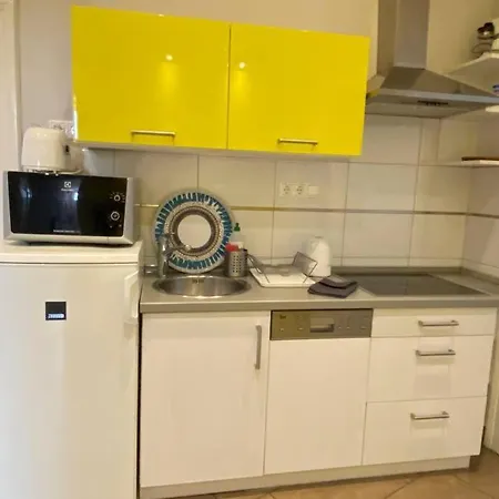 Apartment Orangehomes One Bedroom Comfy