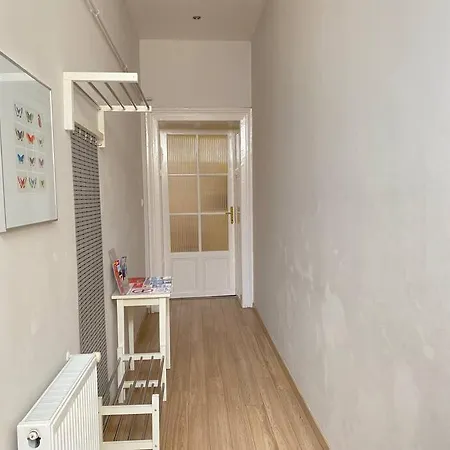 Orangehomes One Bedroom Comfy