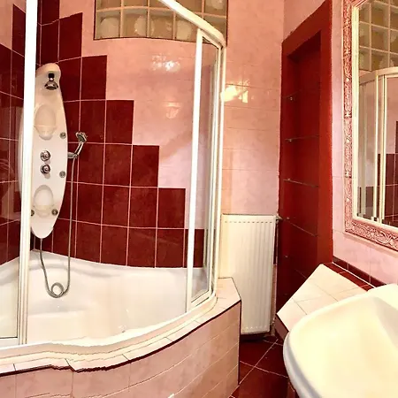 Apartment Basilica Rose *