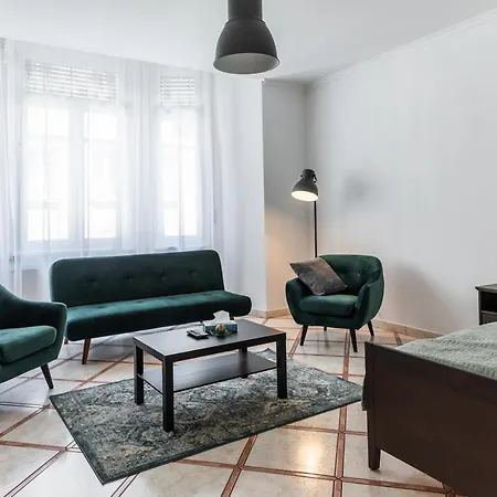 City-hotel 4*