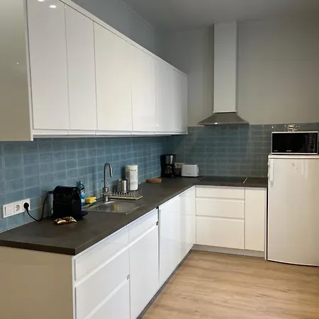 Astoria Downtown Superior Apartment *
