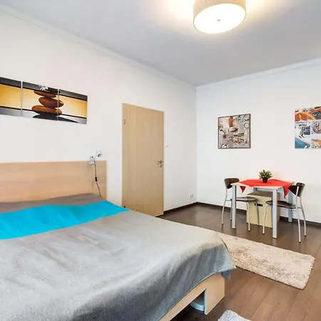 Апартаменты Karolyi Street - Central Location Quiet Place 2ppl *