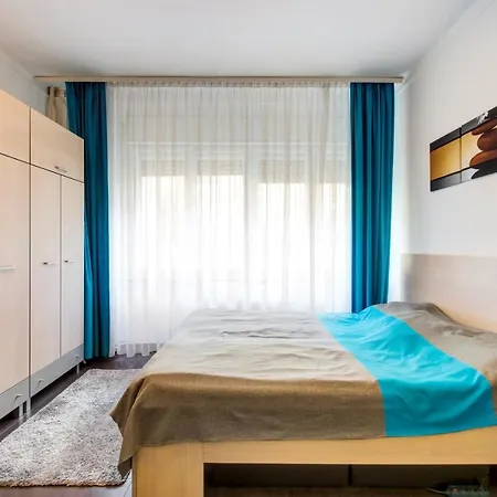 Apartment Karolyi Street - Central Location Quiet Place 2ppl Budapest