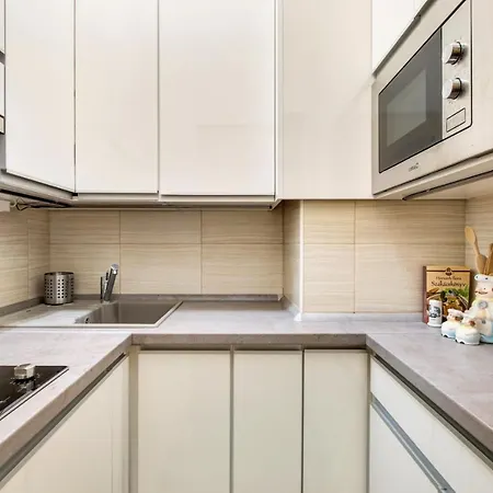 Karolyi Street - Central Location Quiet Place 2ppl Budapest