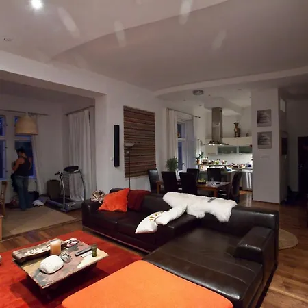 Modern House In With Pool * Budapest