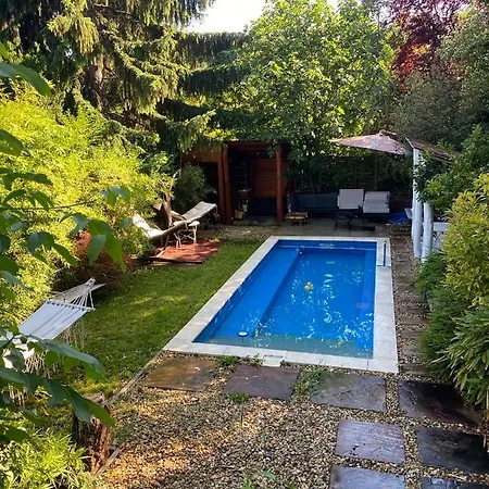 Apartment Modern House In With Pool Budapest