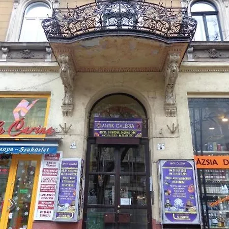 Apartment Your Well Deserved Happy Place With Love Budapest