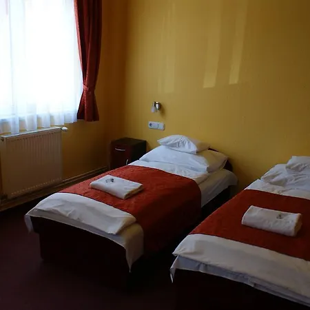 Palota Hotell 3*