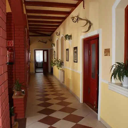 Palota Hotell