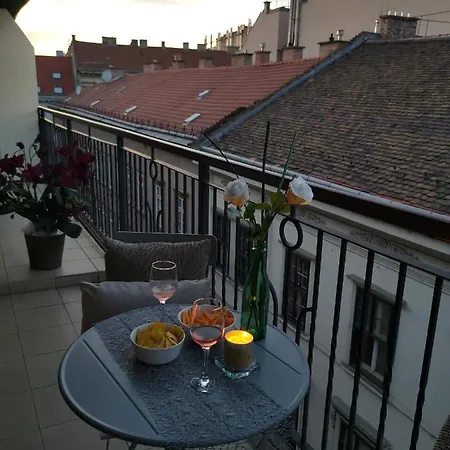 Prime With Balcony Budapest