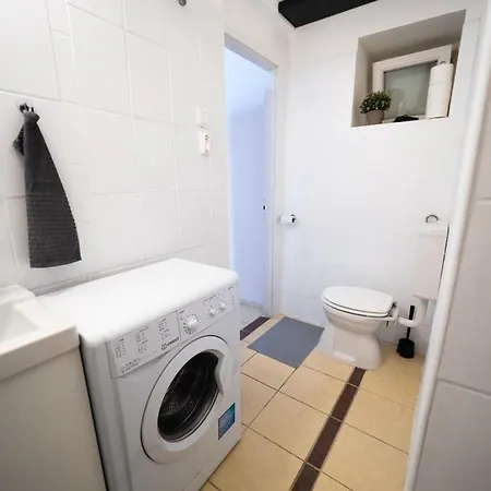 Apartment Better Than Budapest