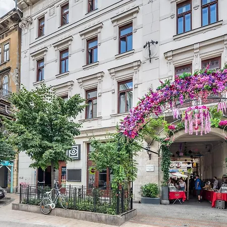 Two Bedroom In Jewish Quarter * Budapest