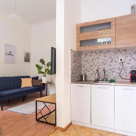 Apartamento Very Central 1-br Apt With Patio *