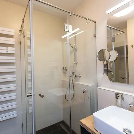 Apartment Premium By Hi5 - Style At The Comedy Theater *