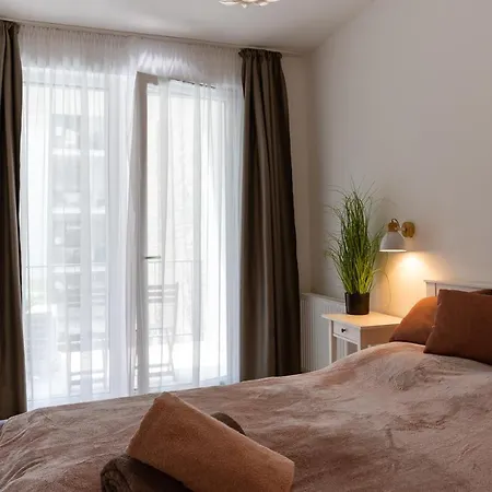 Apartmán Modern & Newly Built With Private Garage Budapešť
