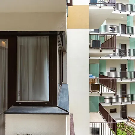 Modern & Newly Built With Private Garage Budapest
