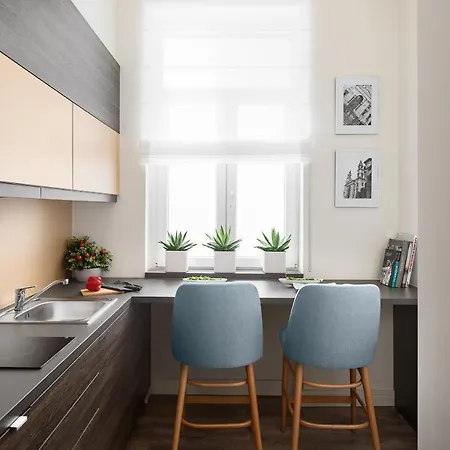 Revay Apartment *