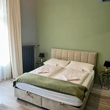 Bed & Breakfast W Urban 3*